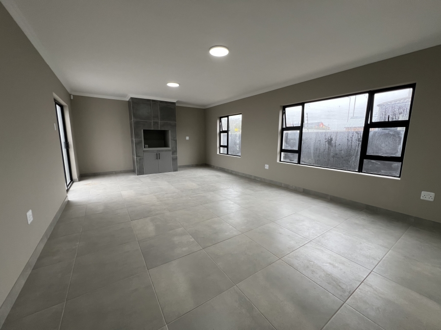 3 Bedroom Property for Sale in Fountains Estate Eastern Cape